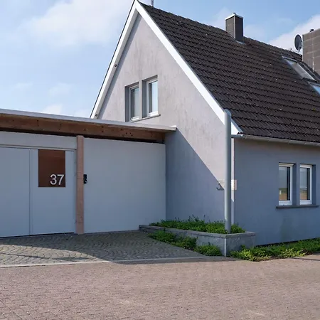 Altes Zoellnerhaus 37